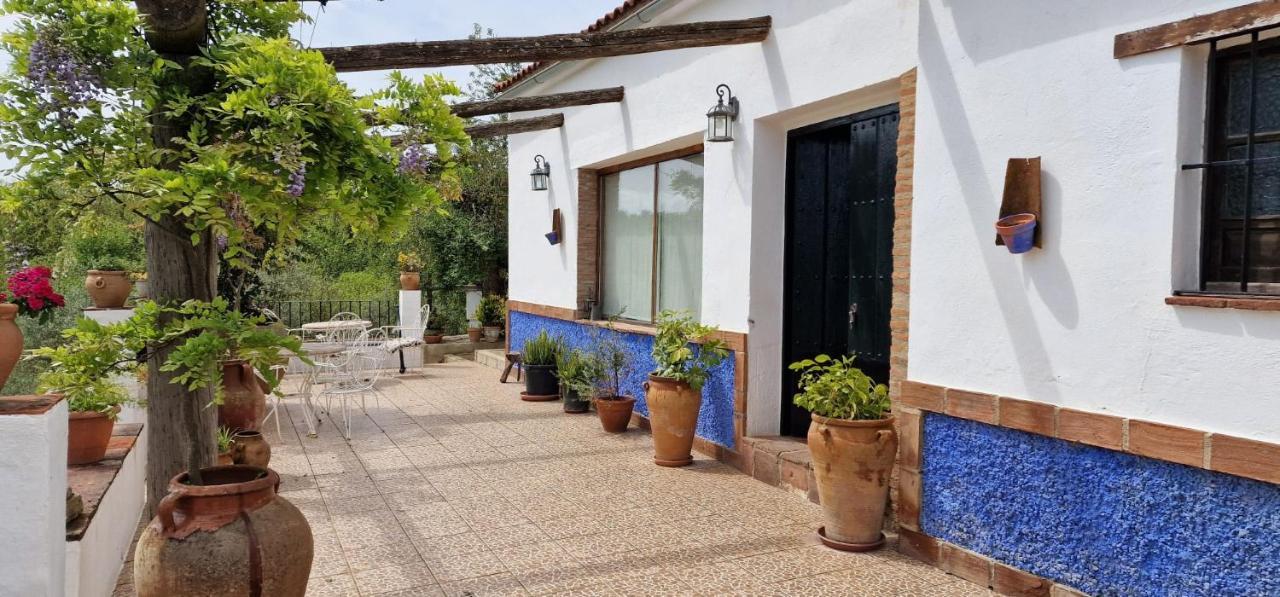 Villa Botero Constantina Exterior photo