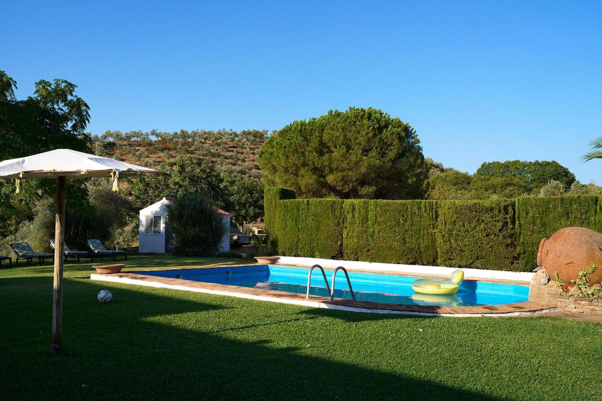 Villa Botero Constantina Exterior photo